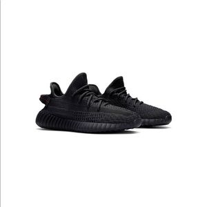 Adidas Yeezy Boost 350 v2 Triple Black size 10